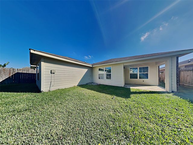 18019 Kinsale Valley Lane, Houston, TX 77060