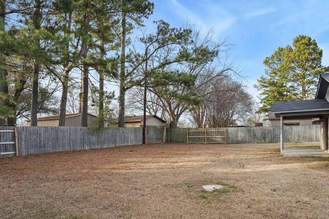 104 Kimberly Street, Sulphur Springs, TX 75482