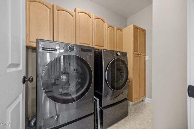 114 S Fields Circle, Chapel Hill, NC 27516