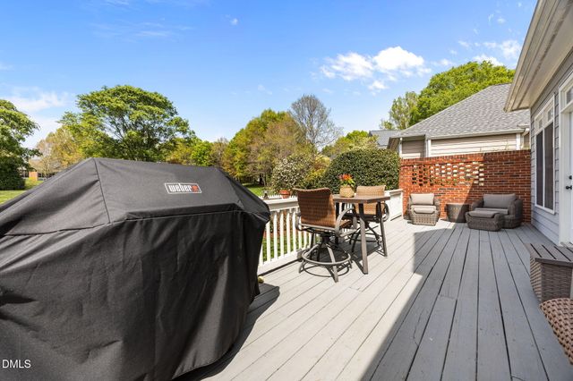 114 S Fields Circle, Chapel Hill, NC 27516