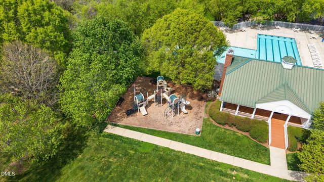 114 S Fields Circle, Chapel Hill, NC 27516