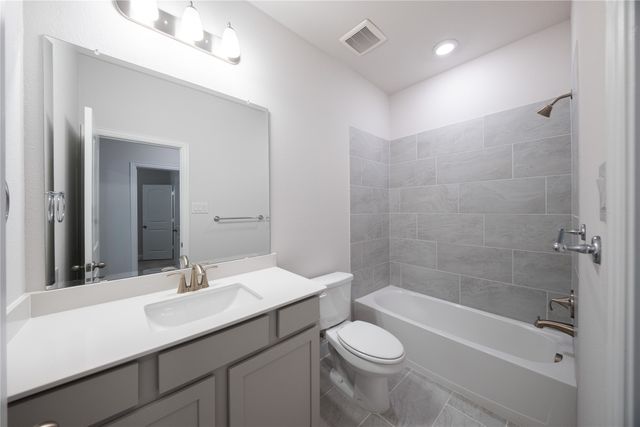 7872 Manilla Drive, Rowlett, TX 75088