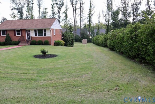 12853 Holly Ln, Manakin Sabot, VA 23103