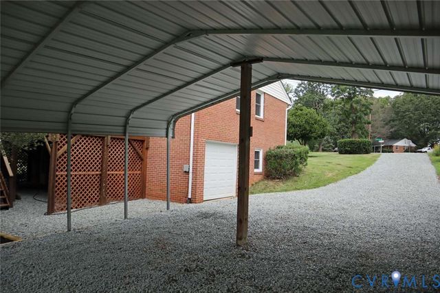 12853 Holly Ln, Manakin Sabot, VA 23103