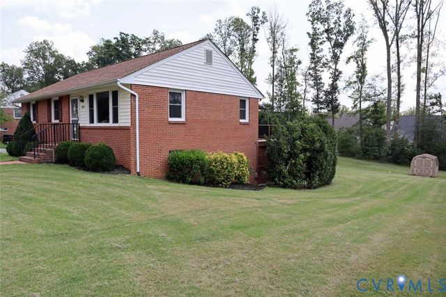 12853 Holly Ln, Manakin Sabot, VA 23103