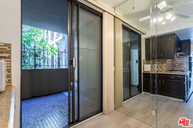 8455 Fountain Avenue 520, West Hollywood, CA 90069