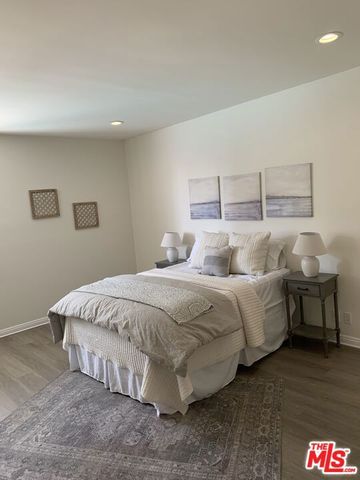 8455 Fountain Avenue 520, West Hollywood, CA 90069