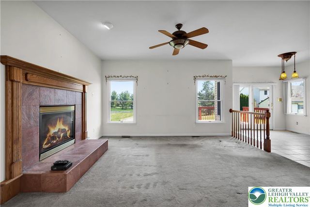 1465 Deer Path Road, Forks Twp, PA 18040