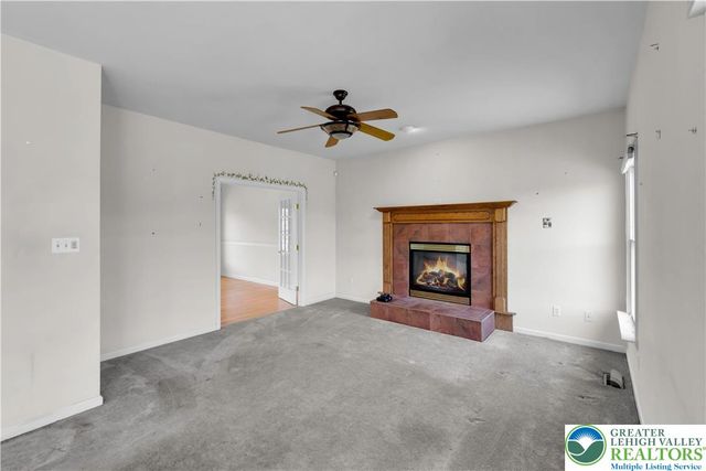 1465 Deer Path Road, Forks Twp, PA 18040
