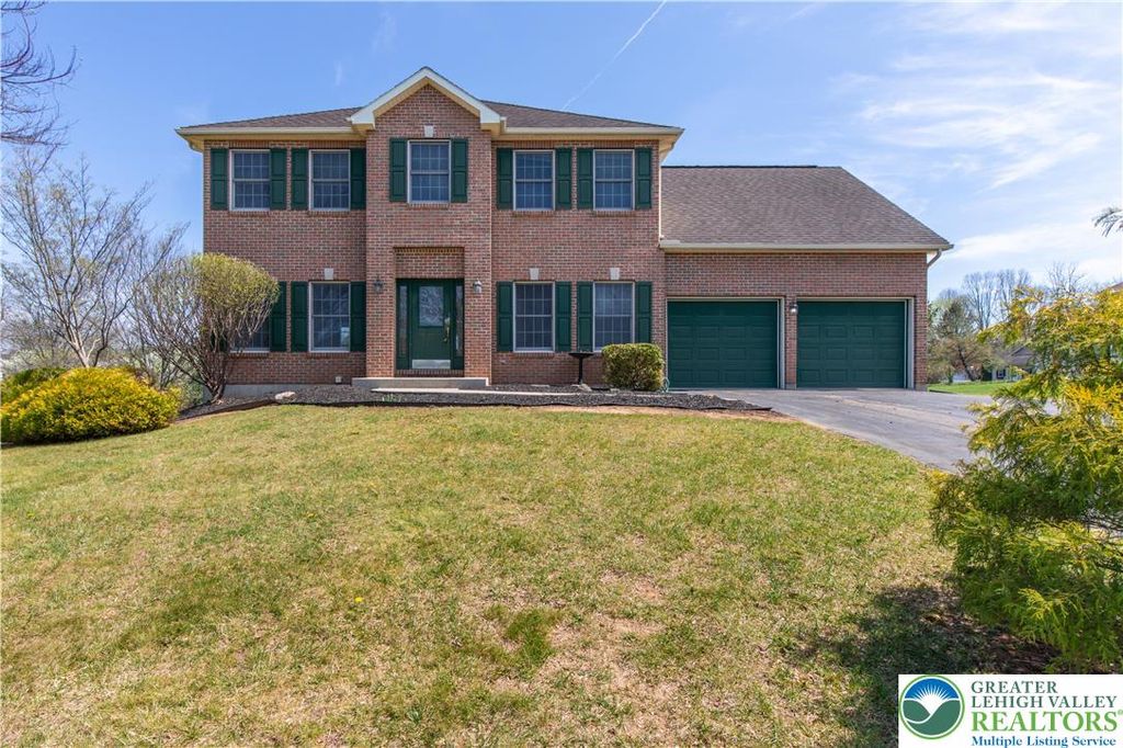 1465 Deer Path Road, Forks Twp, PA 18040