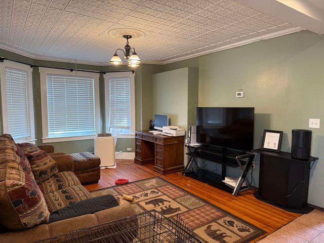 4 Skinner Street, Claremont, NH 03743