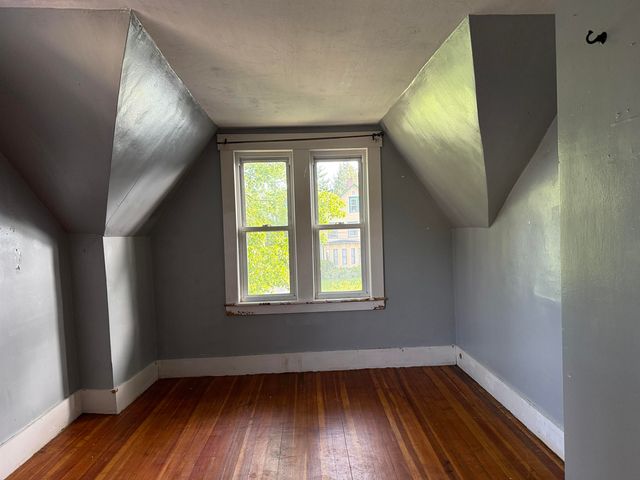4 Skinner Street, Claremont, NH 03743