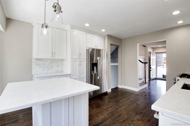 107 Hayes Street, Garden City, NY 11530