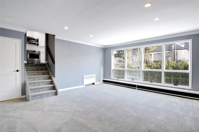 107 Hayes Street, Garden City, NY 11530