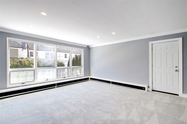 107 Hayes Street, Garden City, NY 11530