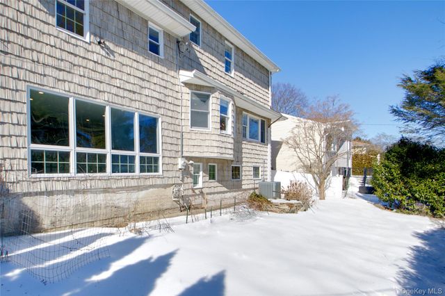 107 Hayes Street, Garden City, NY 11530