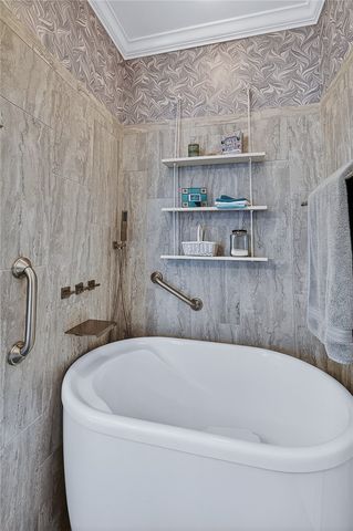 118 Village Creek Way, St Simons Island, GA 31522