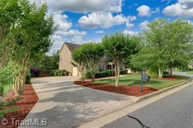 3205 Owls Roost Road, Greensboro, NC 27410