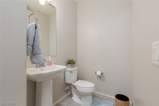 824 Claystone Ridge Avenue, North Las Vegas, NV 89084