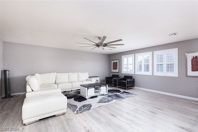 824 Claystone Ridge Avenue, North Las Vegas, NV 89084