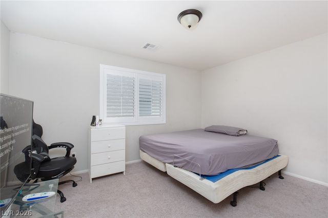 824 Claystone Ridge Avenue, North Las Vegas, NV 89084
