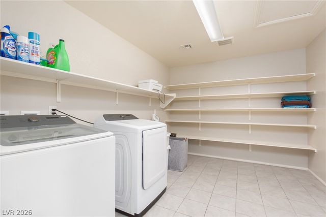 824 Claystone Ridge Avenue, North Las Vegas, NV 89084