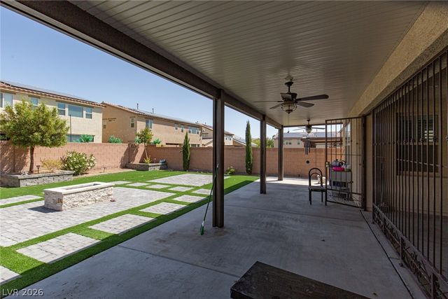 824 Claystone Ridge Avenue, North Las Vegas, NV 89084