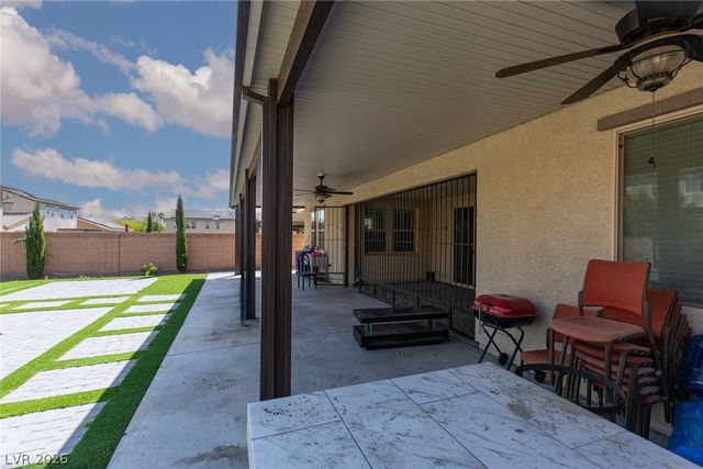 824 Claystone Ridge Avenue, North Las Vegas, NV 89084