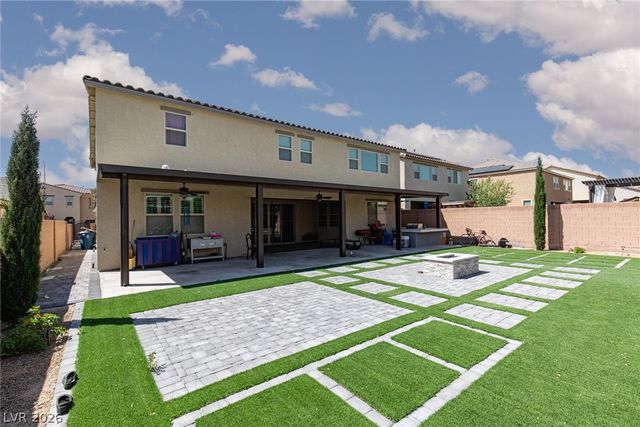 824 Claystone Ridge Avenue, North Las Vegas, NV 89084