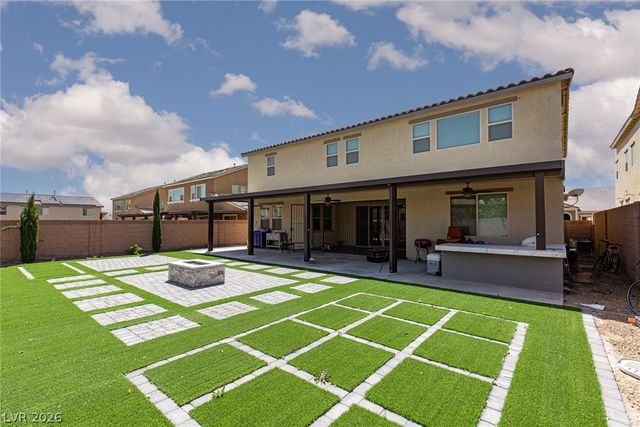824 Claystone Ridge Avenue, North Las Vegas, NV 89084