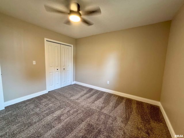 1805 N 13TH Street, Herrin, IL 62948