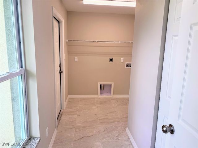 1138 Argosy RD, Labelle, FL 33935