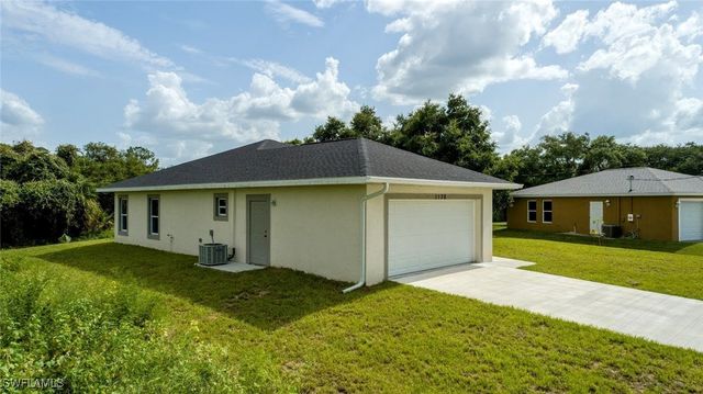 1138 Argosy RD, Labelle, FL 33935