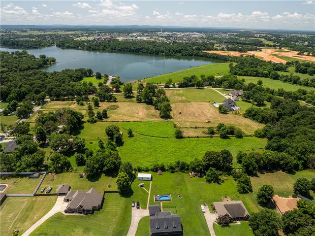 TBD E Lake Road, Elm Springs, AR 72762