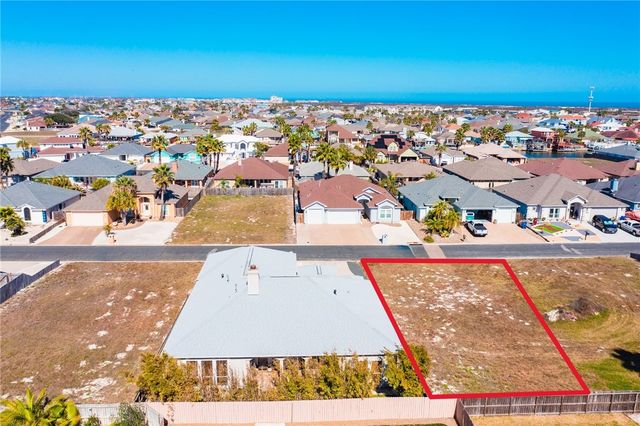 14129 La Blanquilla Dr, Corpus Christi, TX 78418
