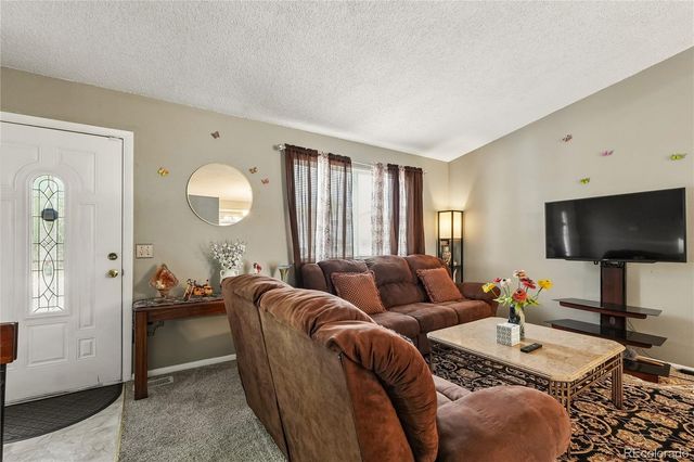 2045 Grosbear Lane, Colorado Springs, CO 80916
