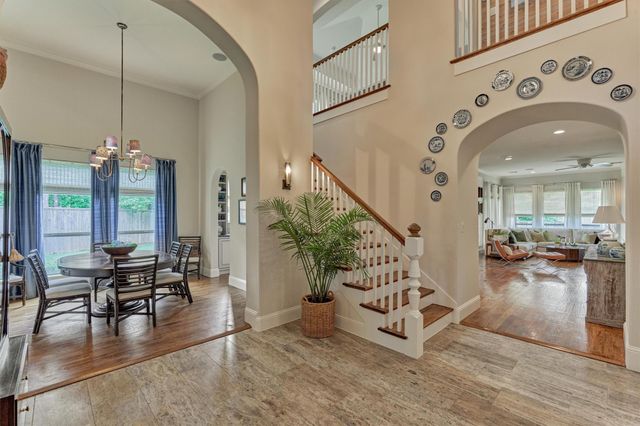 30 W Twin Ponds Court, Tomball, TX 77375