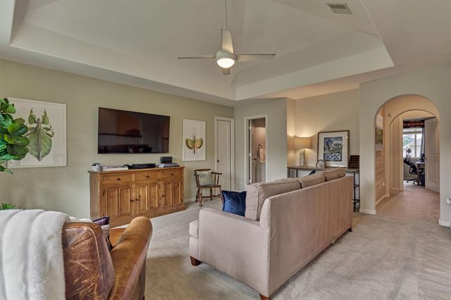30 W Twin Ponds Court, Tomball, TX 77375