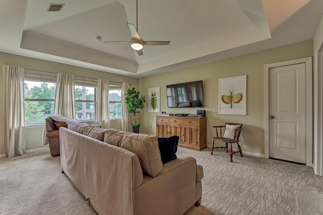 30 W Twin Ponds Court, Tomball, TX 77375