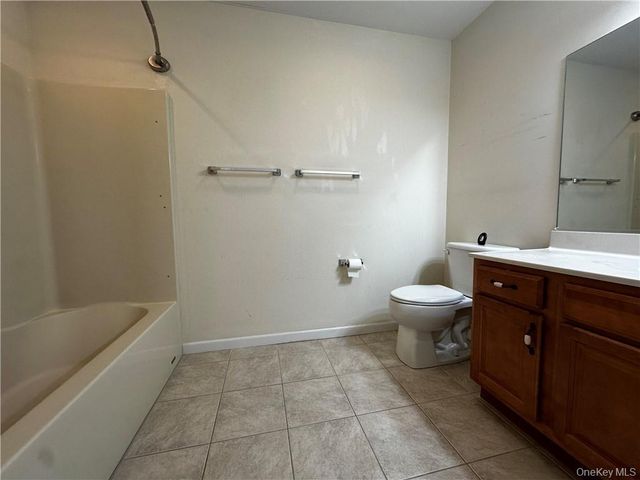 105 N Montgomery Street B3 Unit 4, Walden, NY 12586