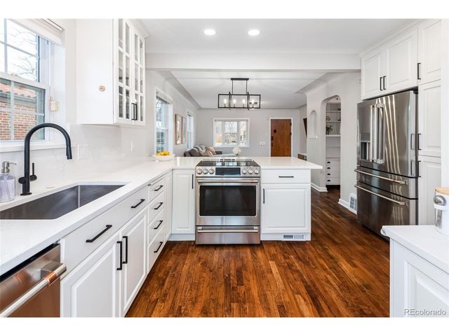 3233 W Scott Pl, Denver, CO 80211