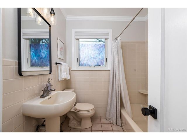 3233 W Scott Pl, Denver, CO 80211