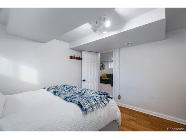 3233 W Scott Pl, Denver, CO 80211