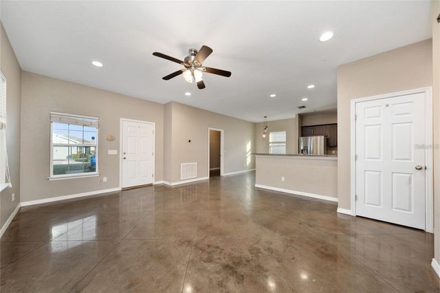 2893 WHISPERING TRAILS DRIVE, Winter Haven, FL 33884