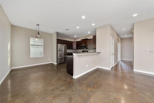 2893 WHISPERING TRAILS DRIVE, Winter Haven, FL 33884