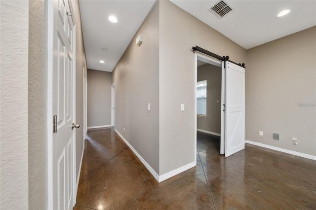 2893 WHISPERING TRAILS DRIVE, Winter Haven, FL 33884