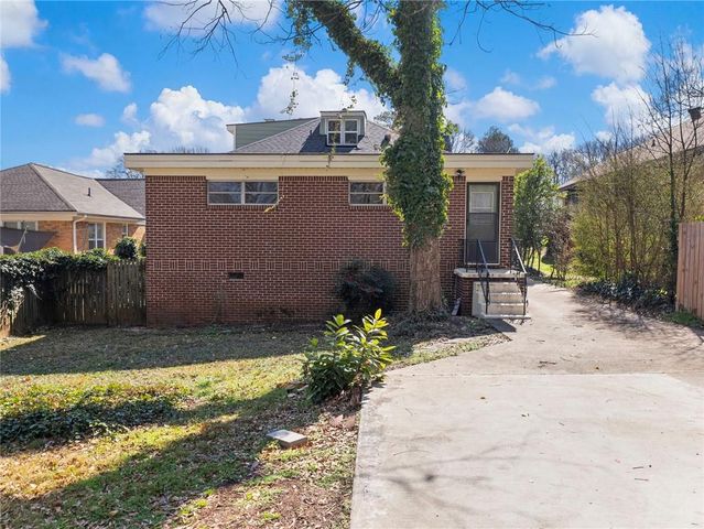 1391 Jefferson Avenue, Atlanta, GA 30344