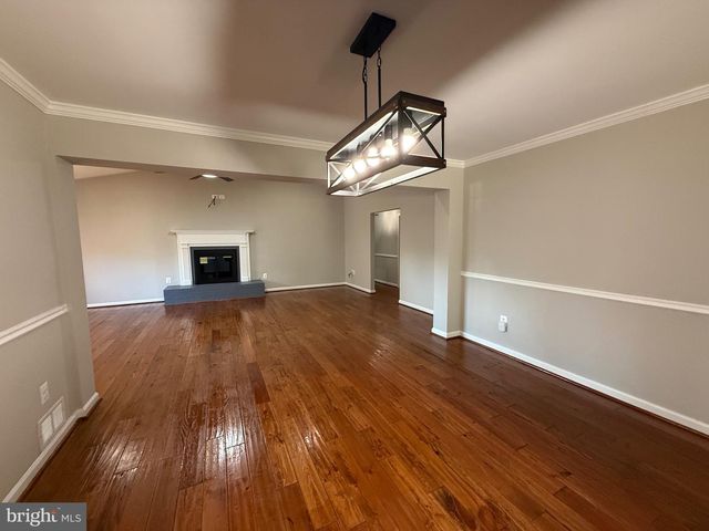 7412 AXTON ST, Springfield, VA 22151