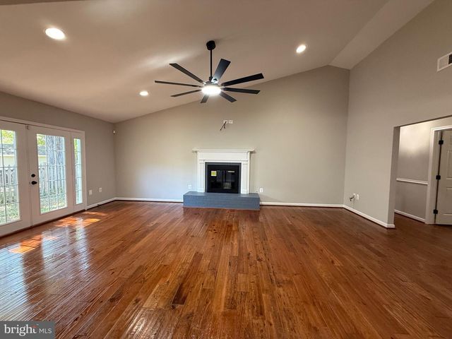 7412 AXTON ST, Springfield, VA 22151