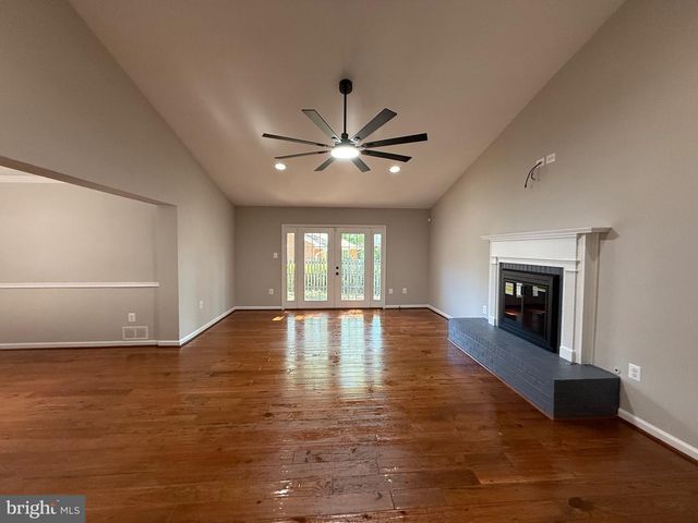 7412 AXTON ST, Springfield, VA 22151